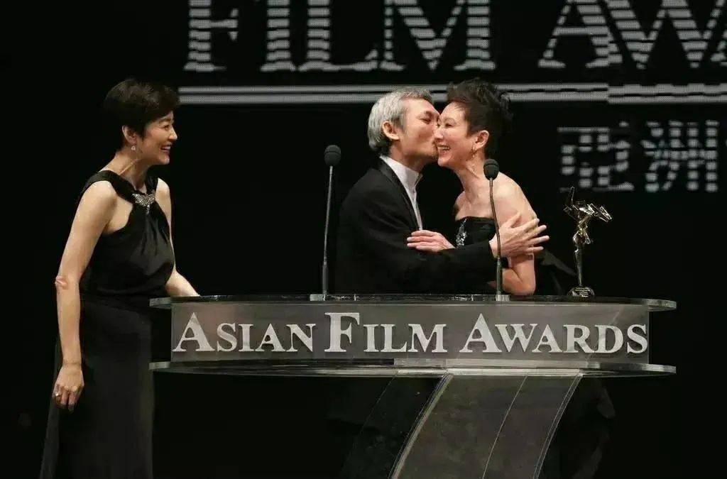 惠英红 斩女 投资者_惠丽女明星