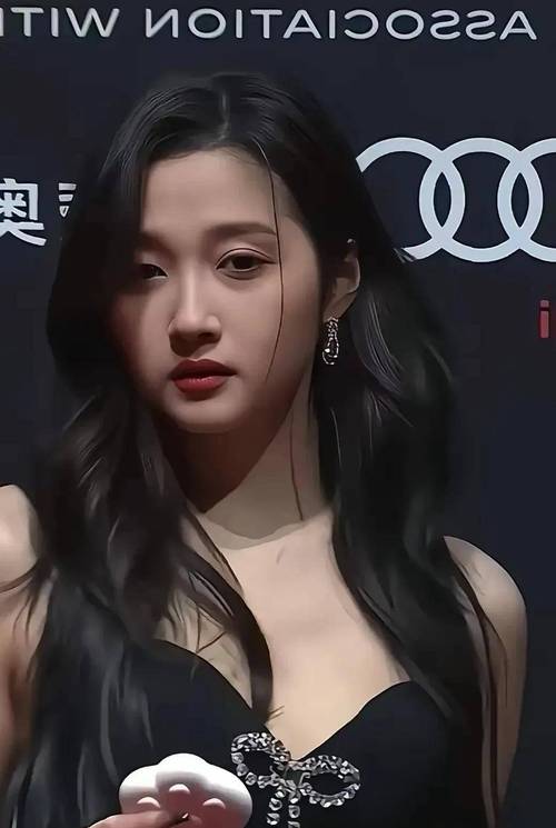 明星服装搭配图片女夏_女明星的图片_明星中短发型图片女