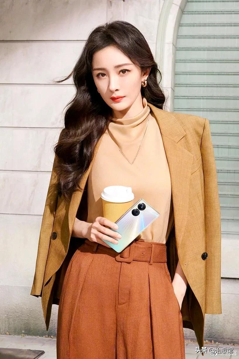 今日排行榜明星热点榜,_明星年度热搜榜前十名_2022年娱乐圈热搜榜Top10