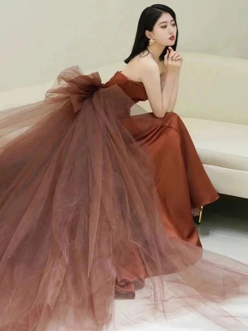 法式裙子穿搭_法式小裙裙_女明星法式裙